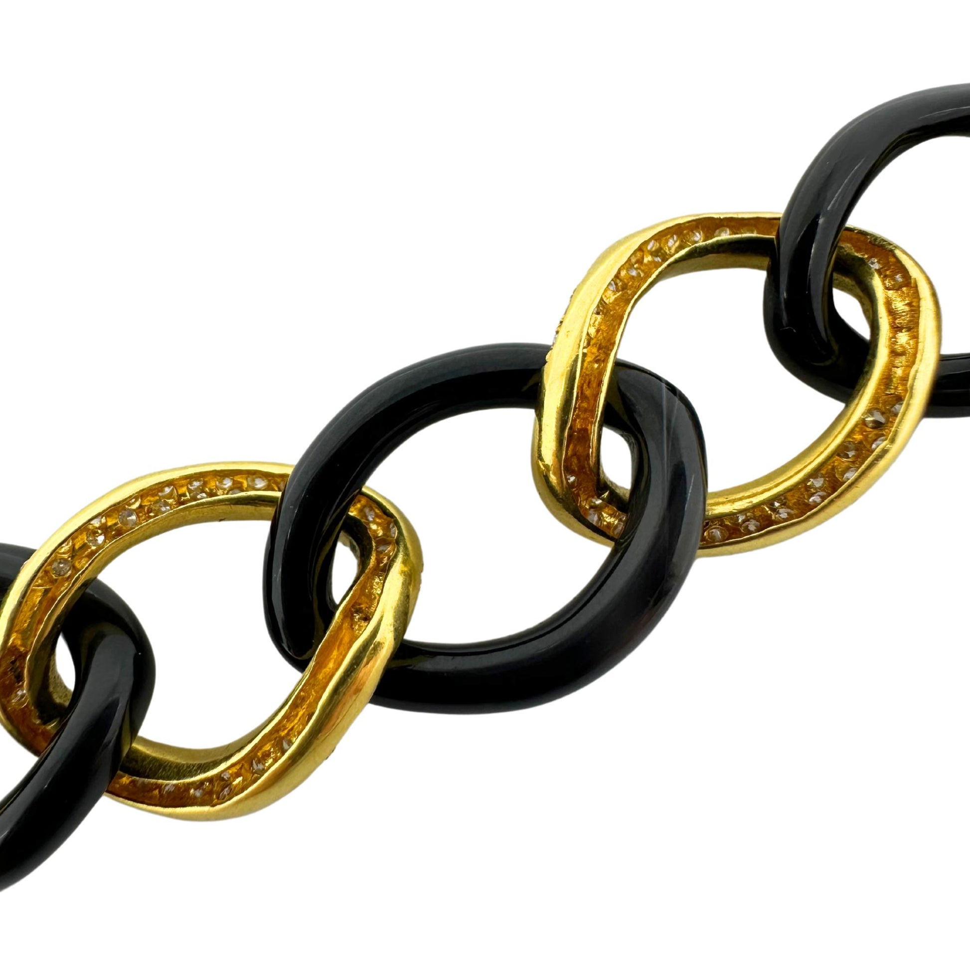 18K Yellow Gold Diamond and Onyx Link Bracelet