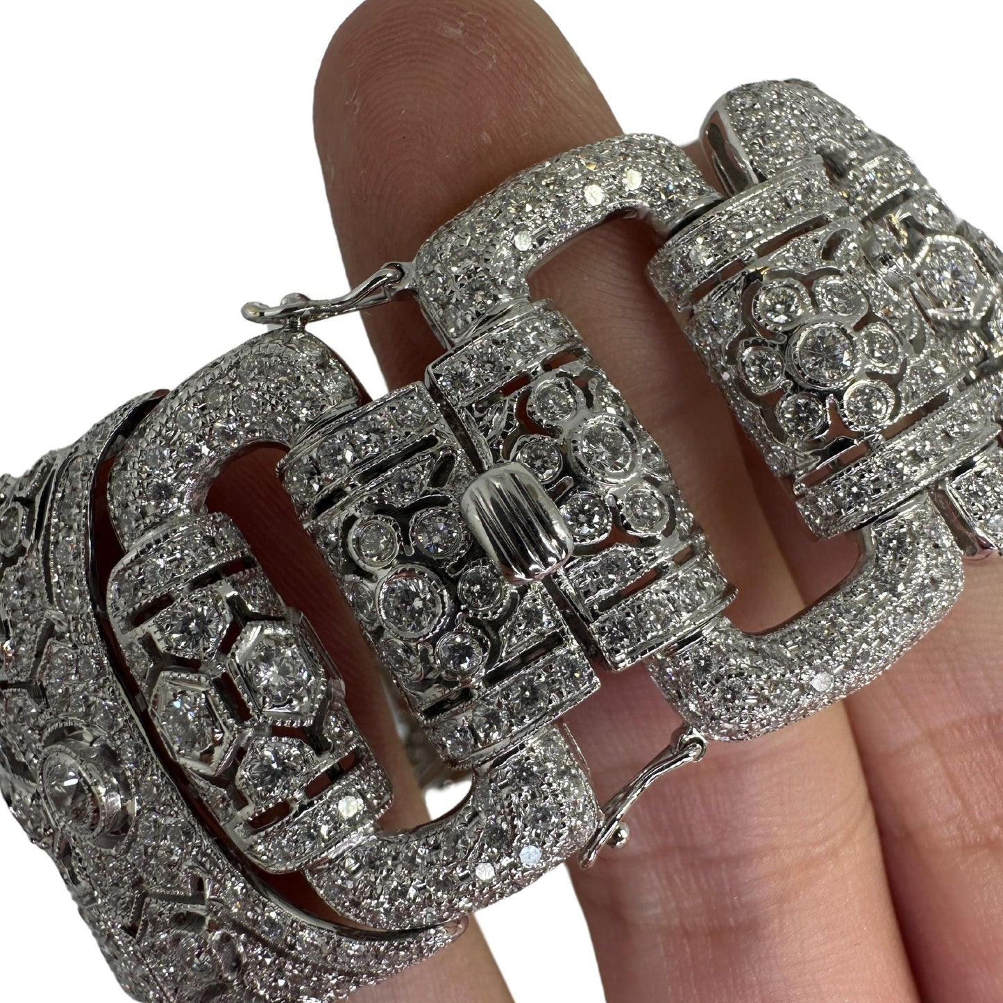 18K White Gold Diamond Bracelet