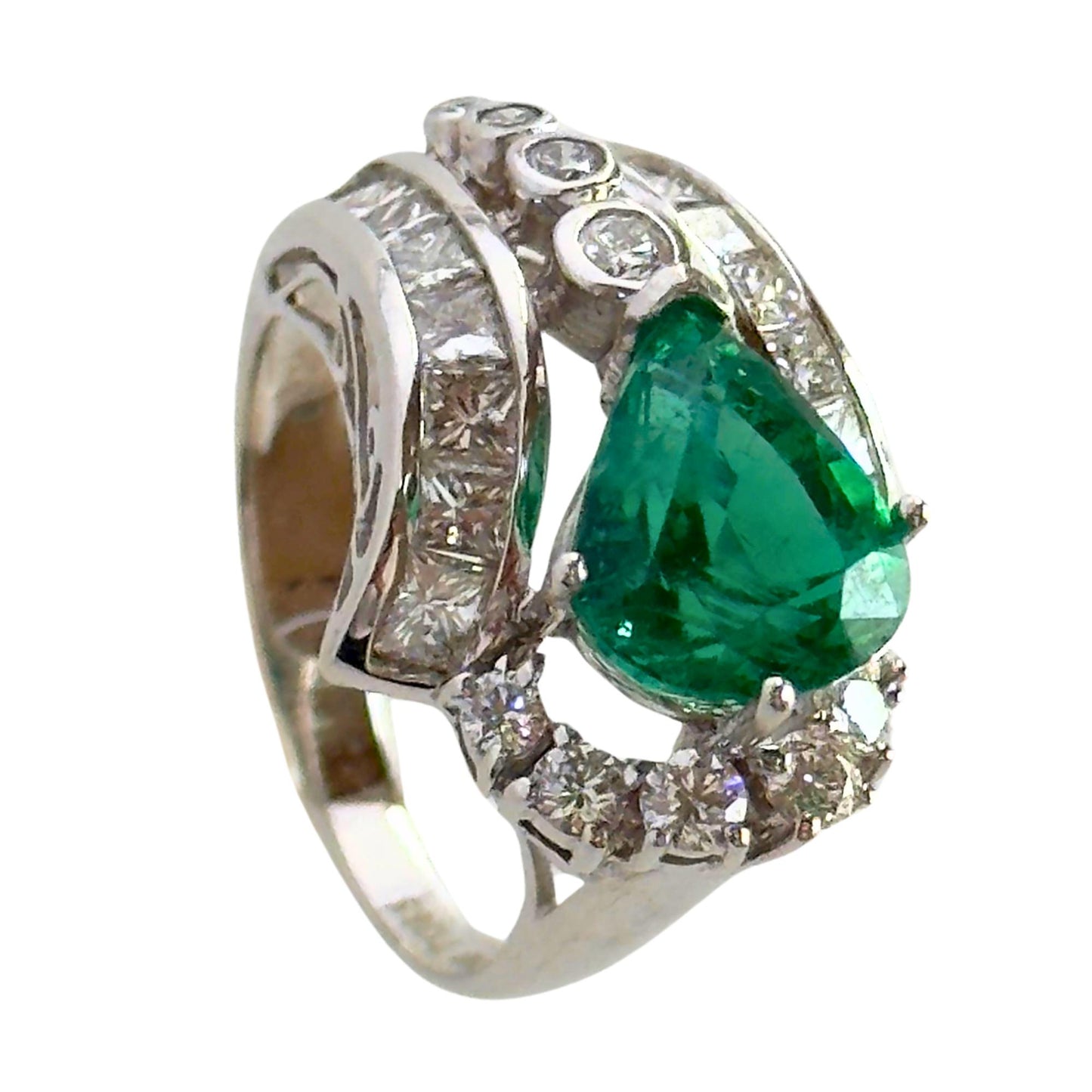GIA Certified 18k Diamond and Emerald Ring