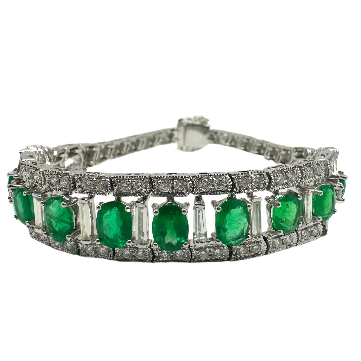 18K Diamond and Emerald Bracelet