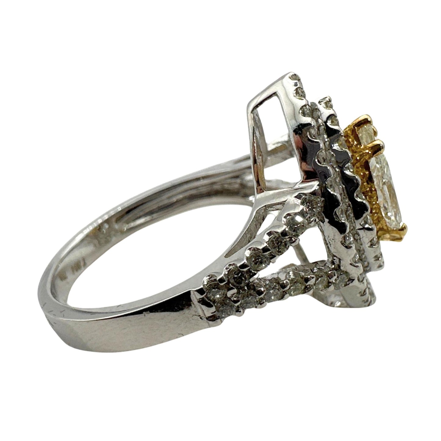 18k Marquise and Princess Cut Diamond Ring