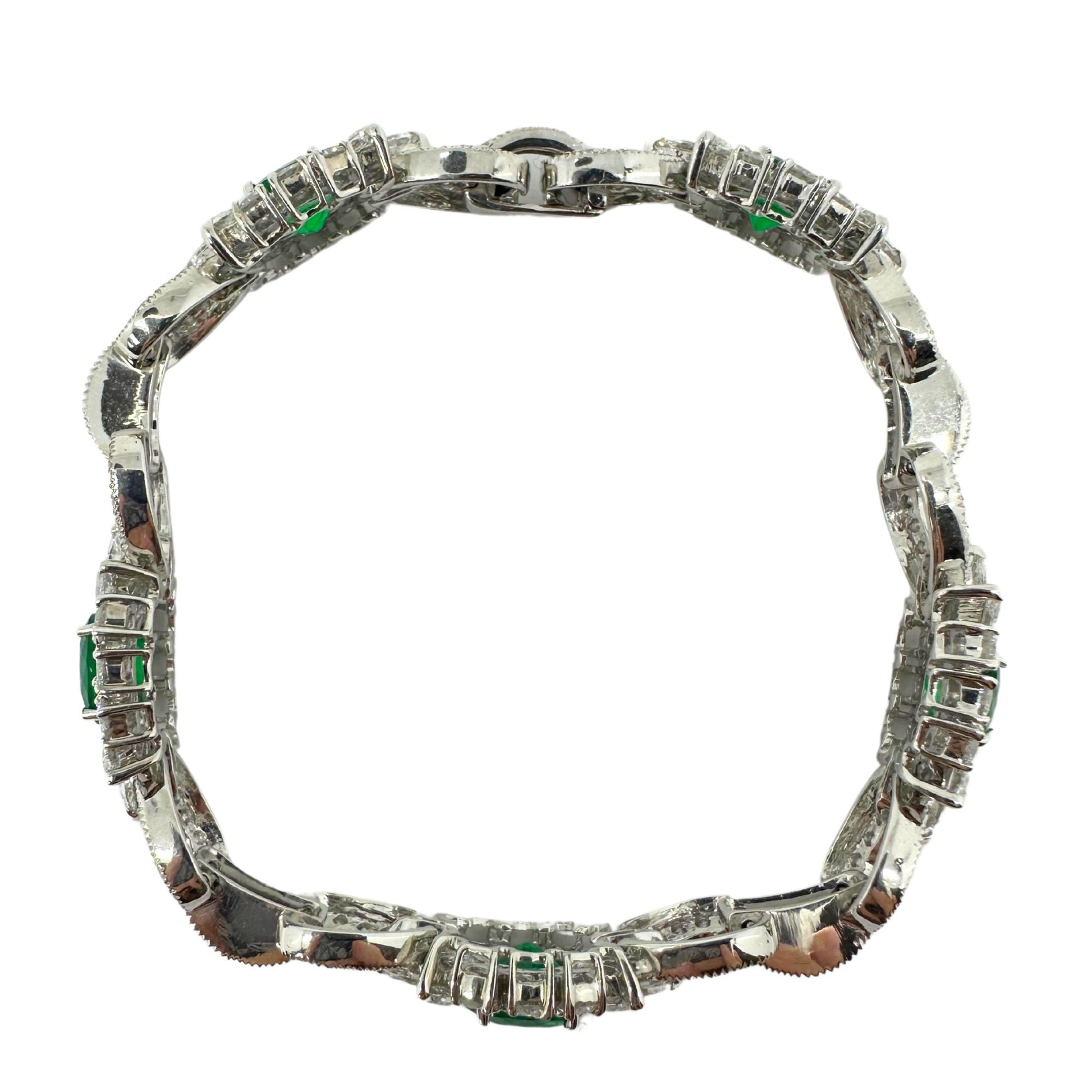 18K White Gold Diamond and Emerald Bracelet