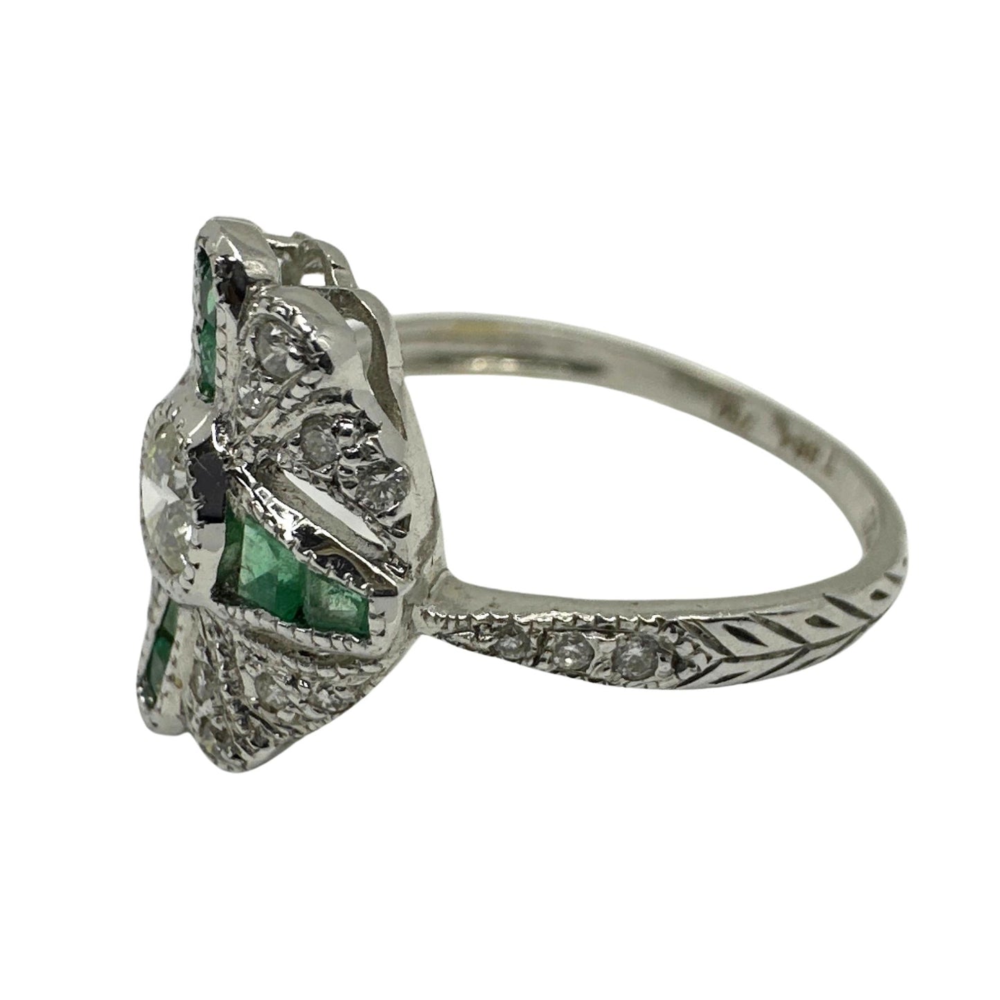 18k Diamond and Emerald Ring