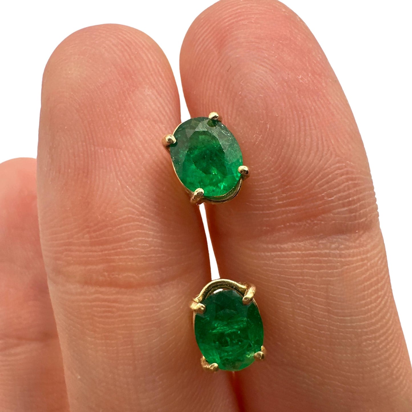 14k Yellow Gold Emerald Stud Earrings