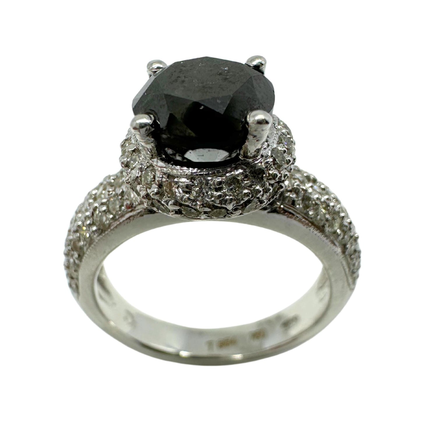 18K White Gold Black and White Diamond Ring