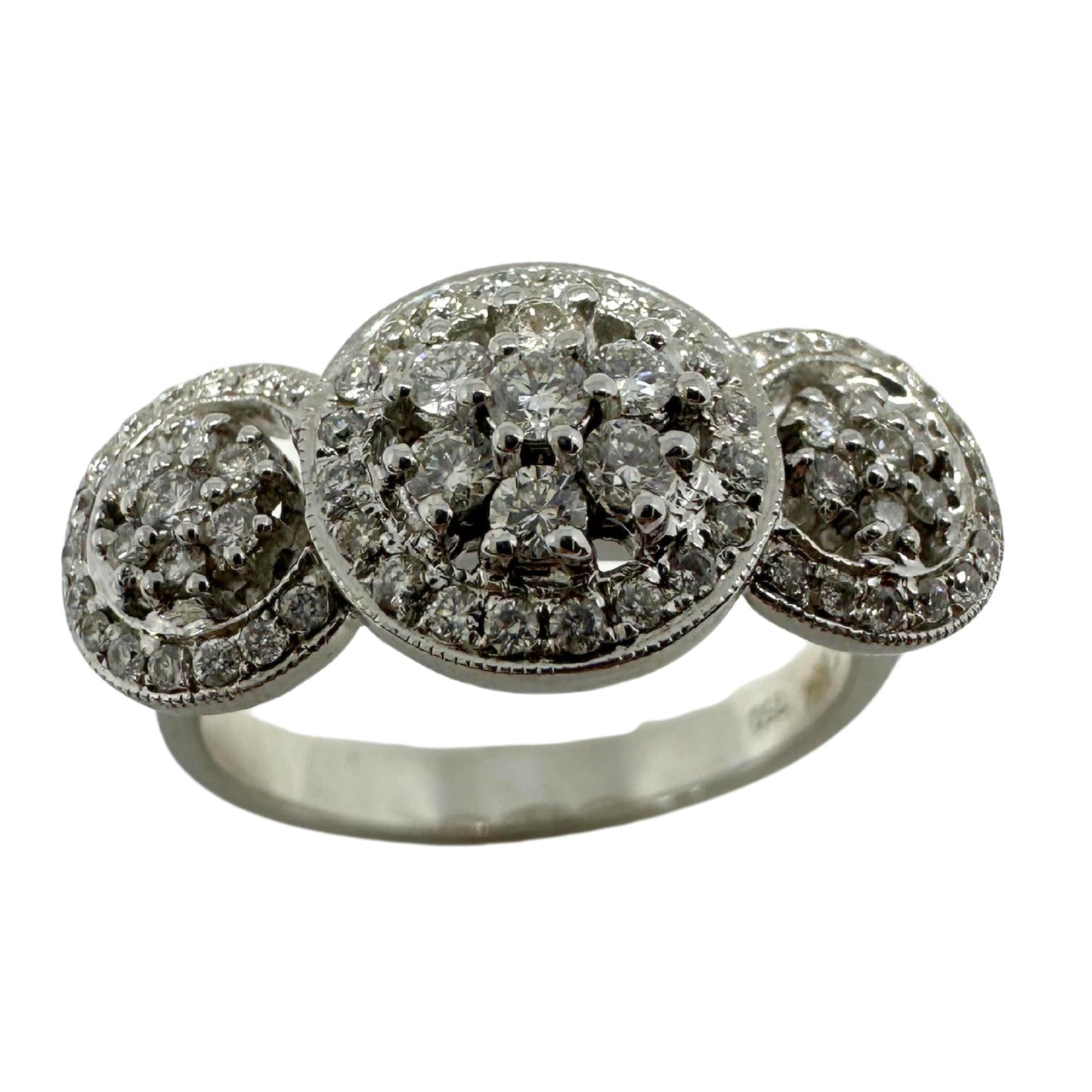 18k White Gold Diamond Cluster Ring
