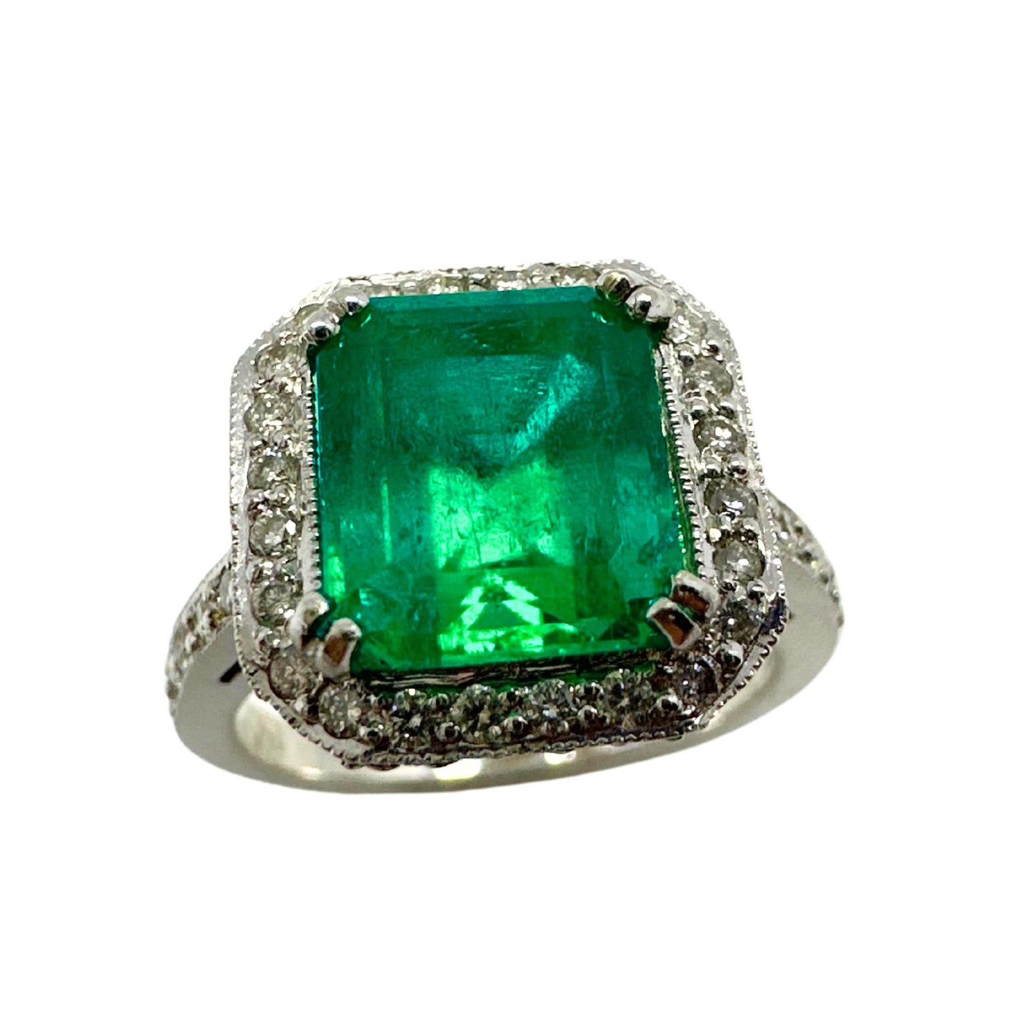 18K White Gold Diamond and Emerald Ring