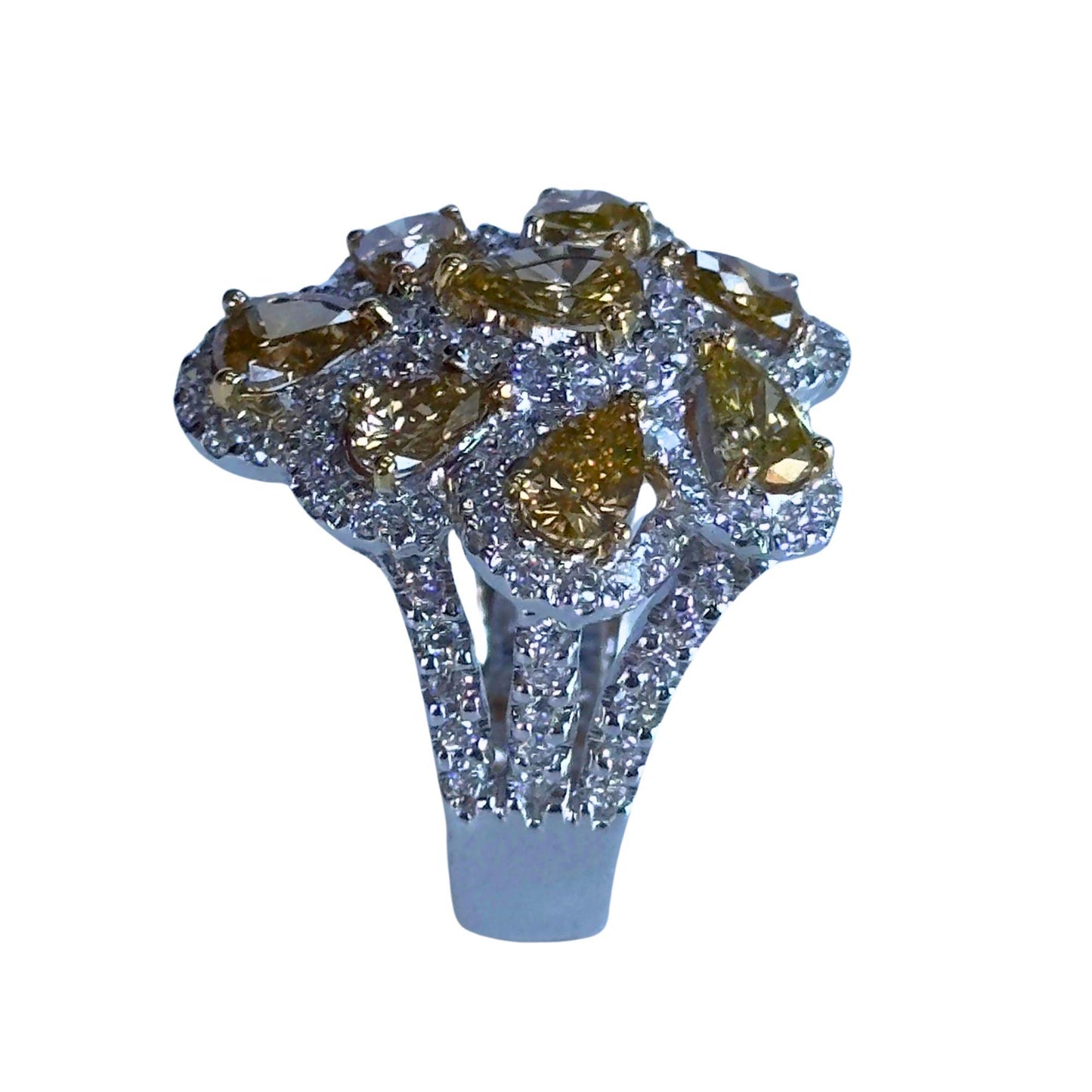 18K Two Tone Pear Cut Yellow and White Diamond Cocktail Ring - Size 6.75