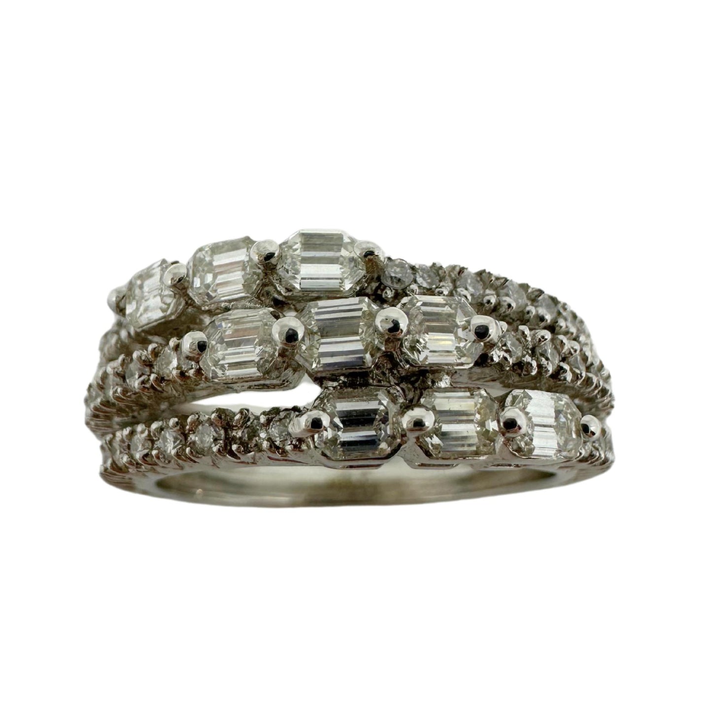18K White Gold Emerald Cut Diamond Band Ring.