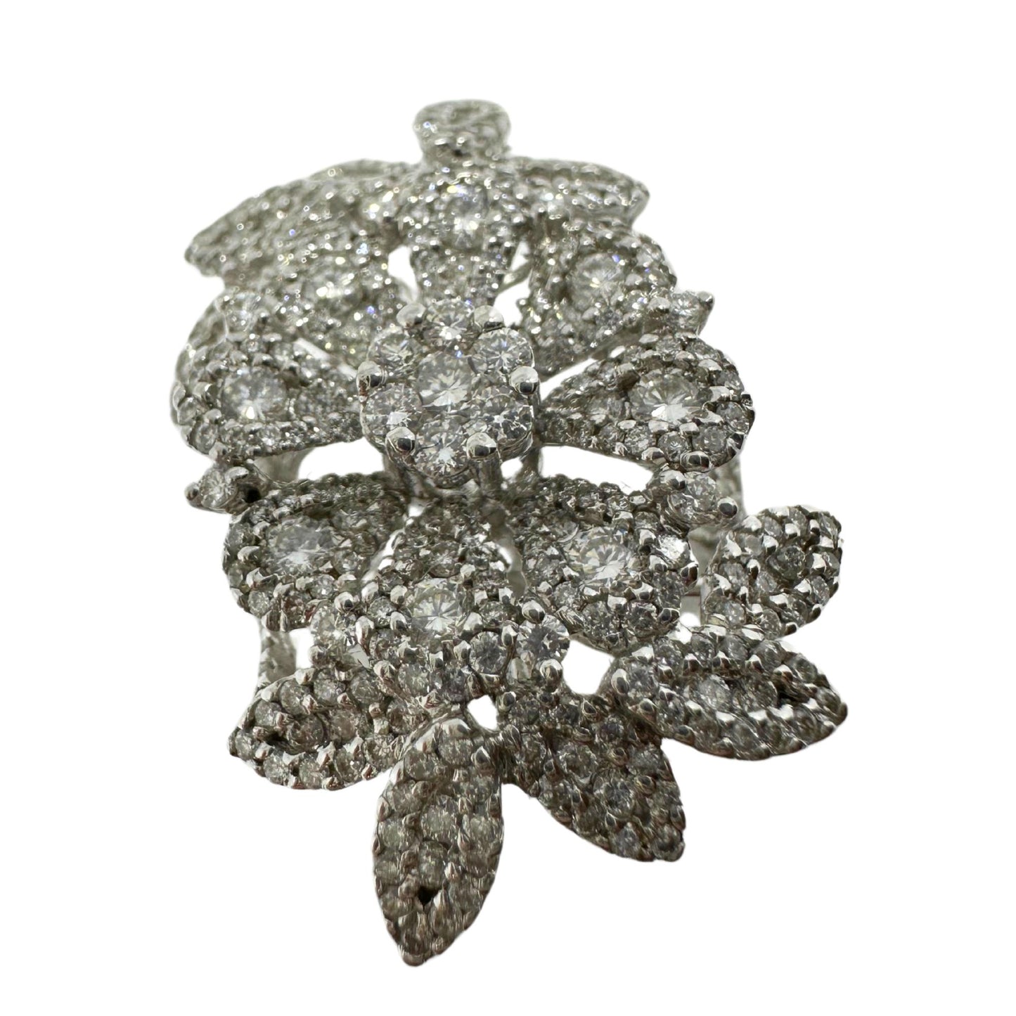 18K White Gold Diamond Flower Cocktail Ring
