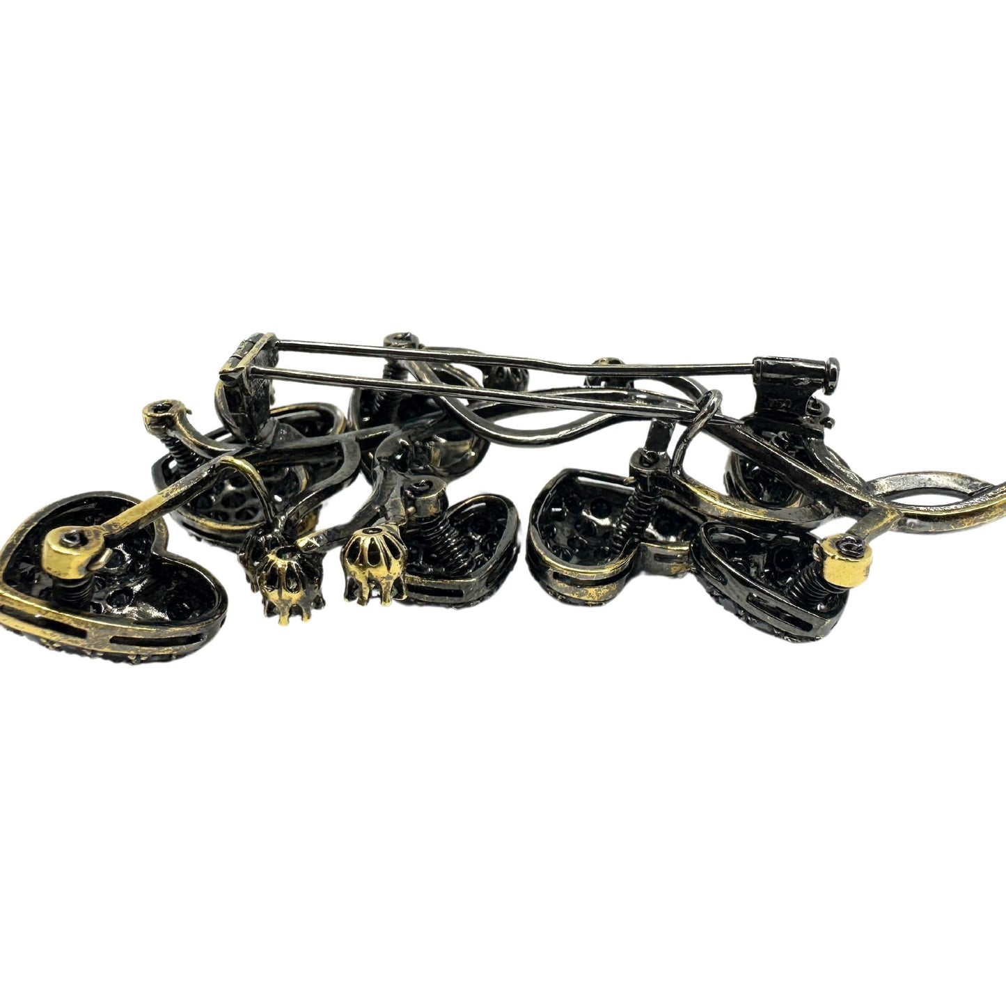 18K Black and White Diamond Heart Brooch