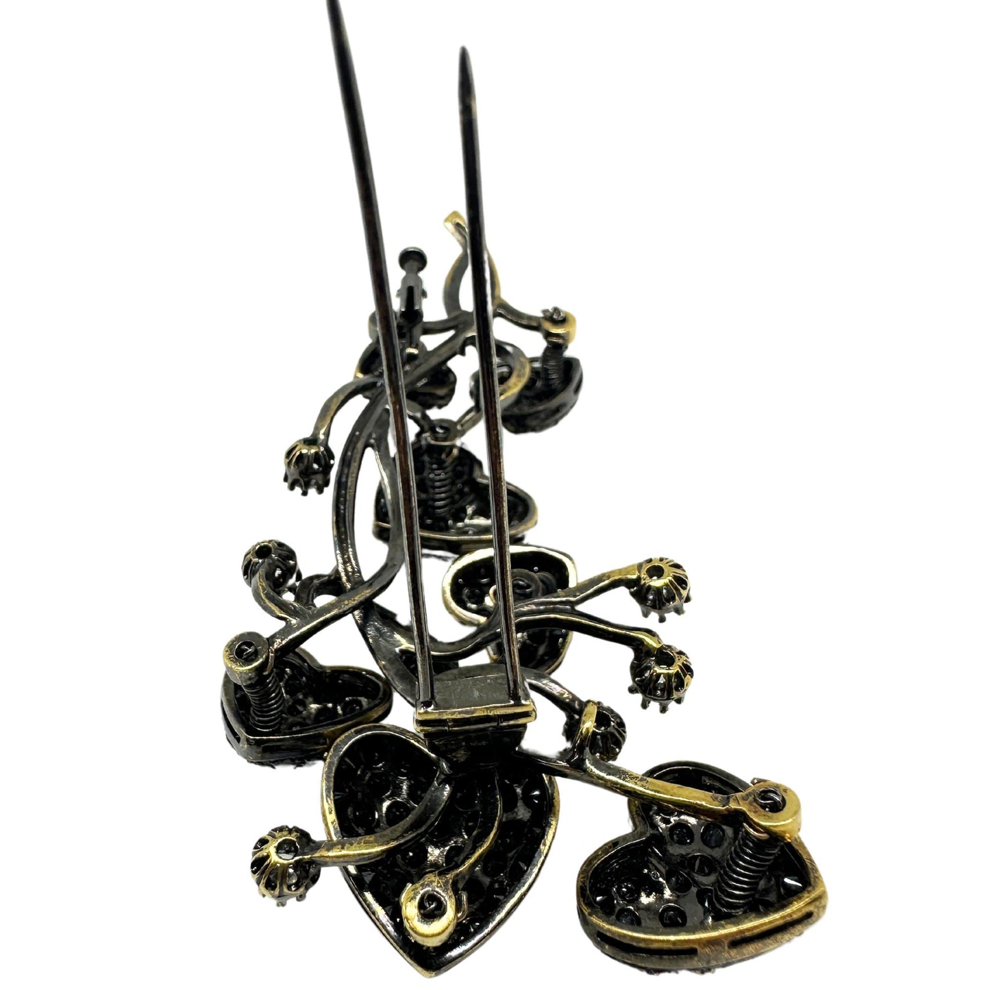 18K Black and White Diamond Heart Brooch