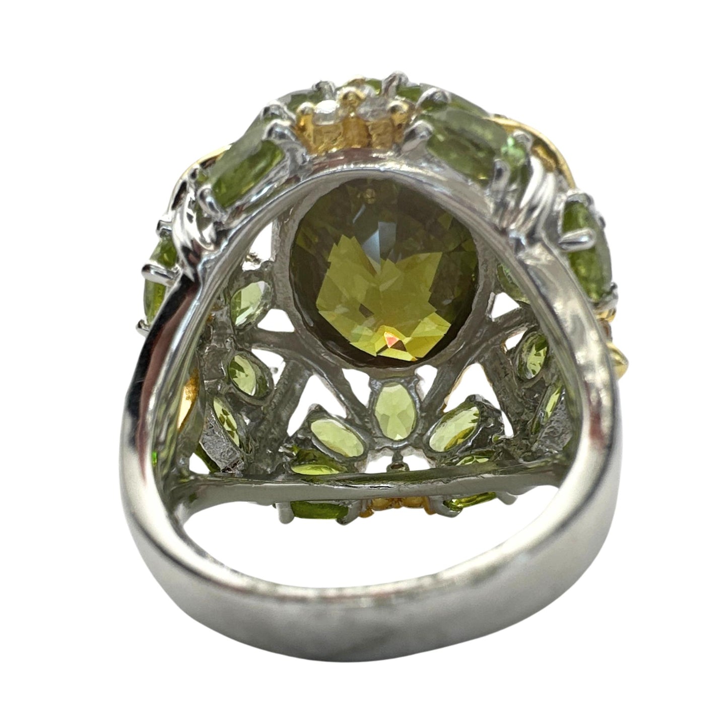 18k Diamond and Green Stone Center Cocktail Ring