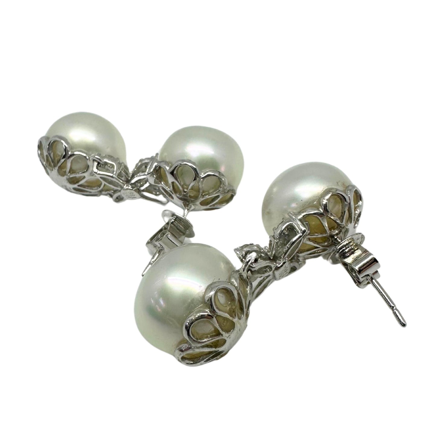 18K White Gold Diamond and Pearl Earrings