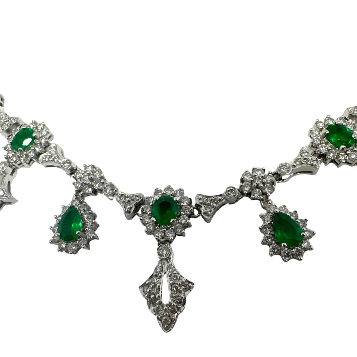 18K White Gold Diamond and Emerald Necklace - 16 inches