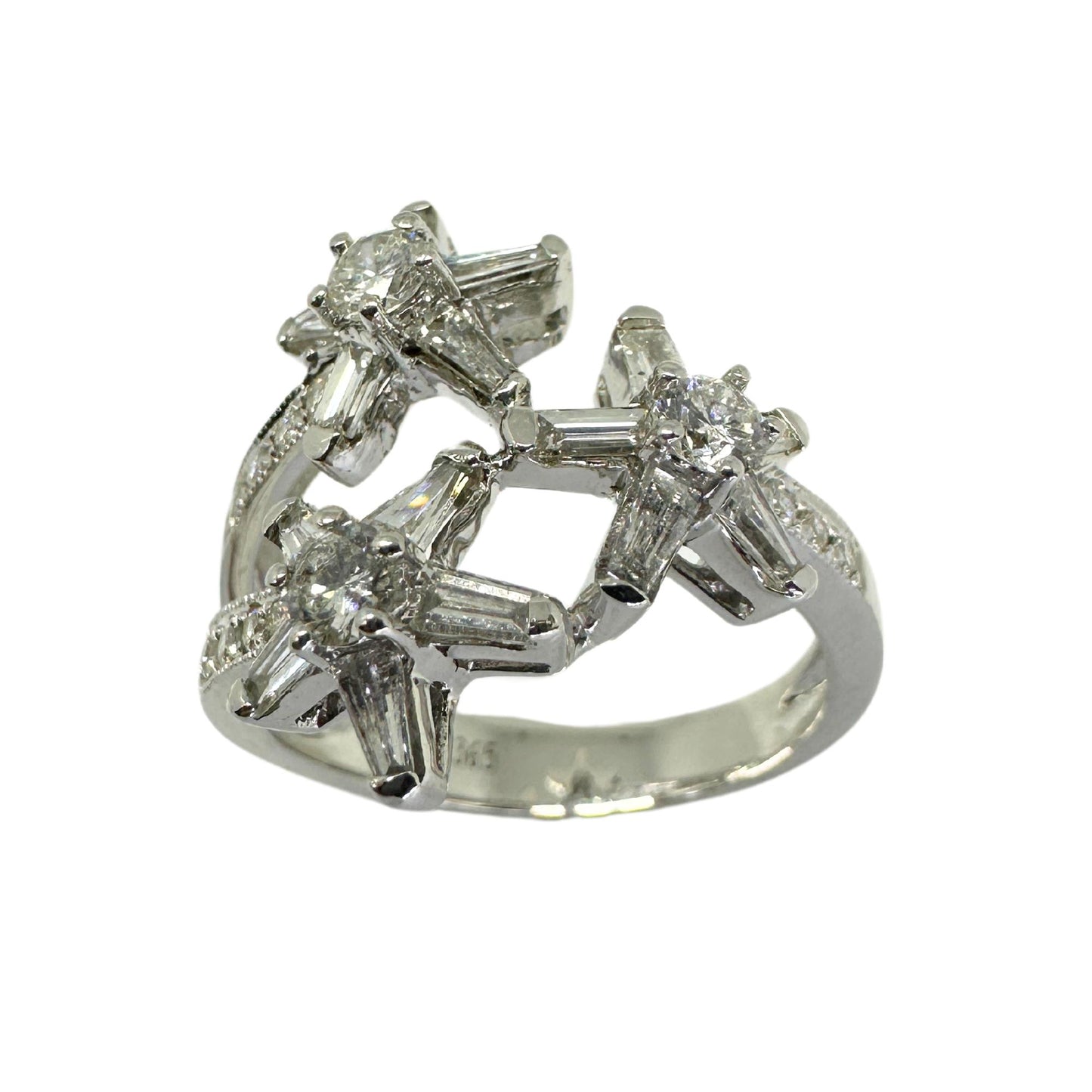 18k Trillion Cut Diamond Ring with Star Design