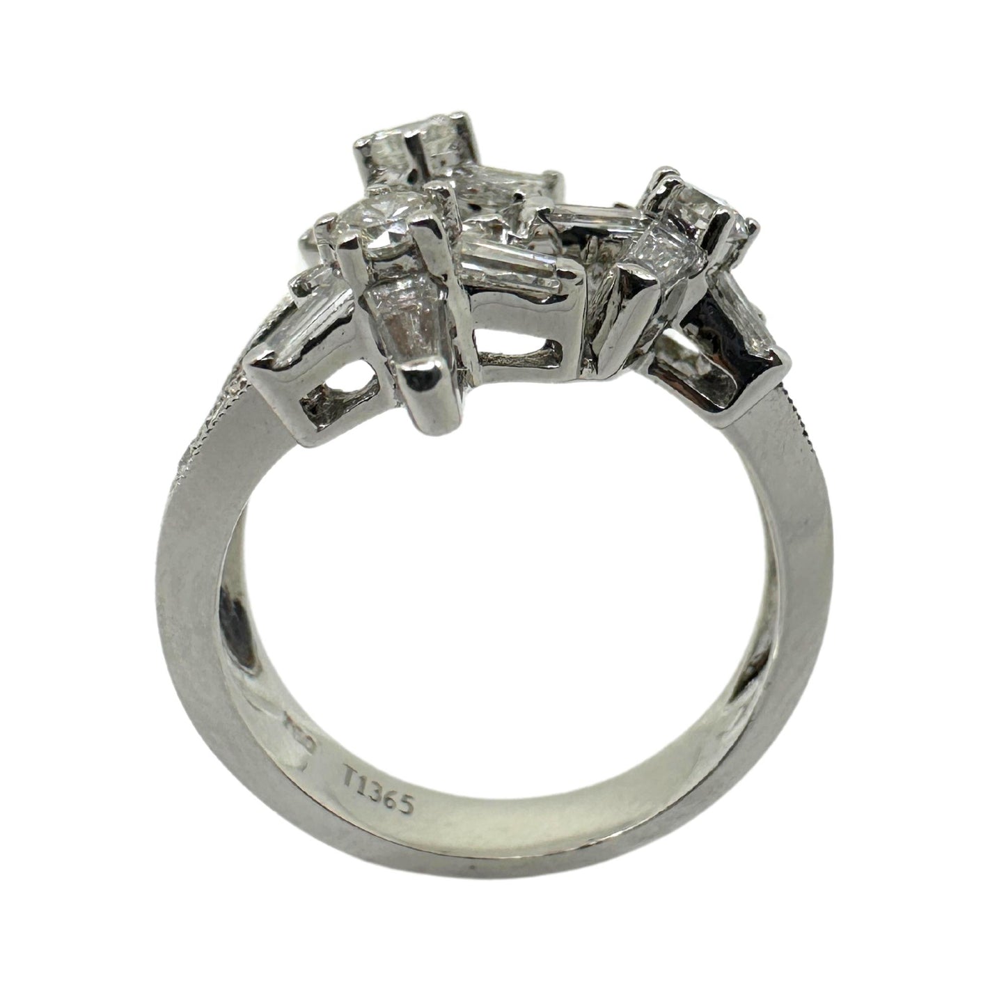 18k Trillion Cut Diamond Ring with Star Design
