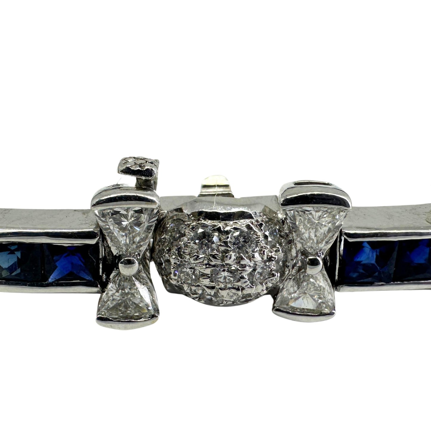 18K White Gold Diamond and Sapphire Bracelet
