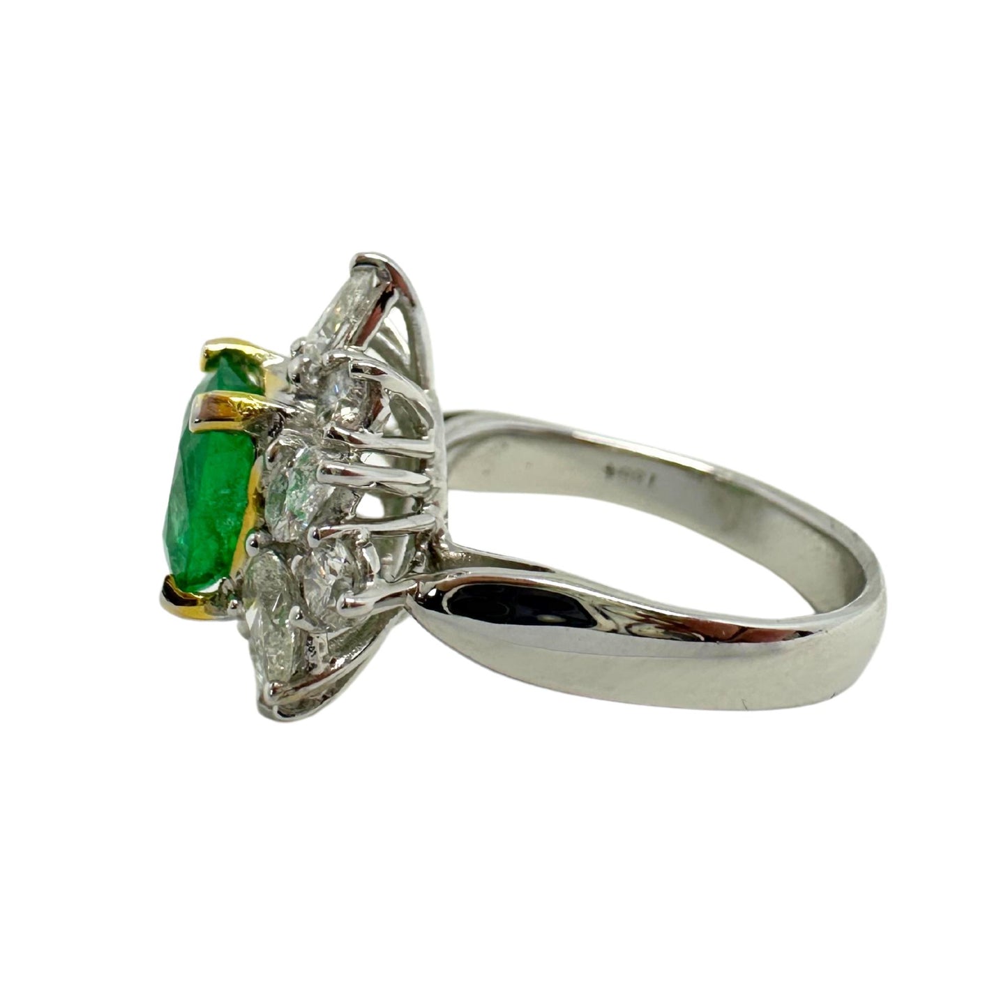 18K White Gold Pear Cut Diamond and Emerald Ring