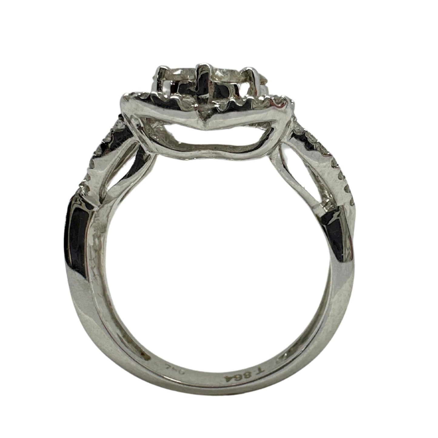 18K White Gold Diamond Ring