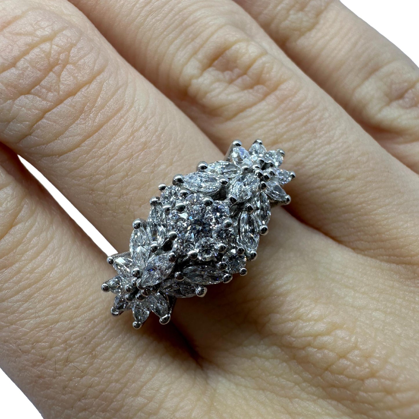 18k White Gold Marquise Cut Diamond Ring