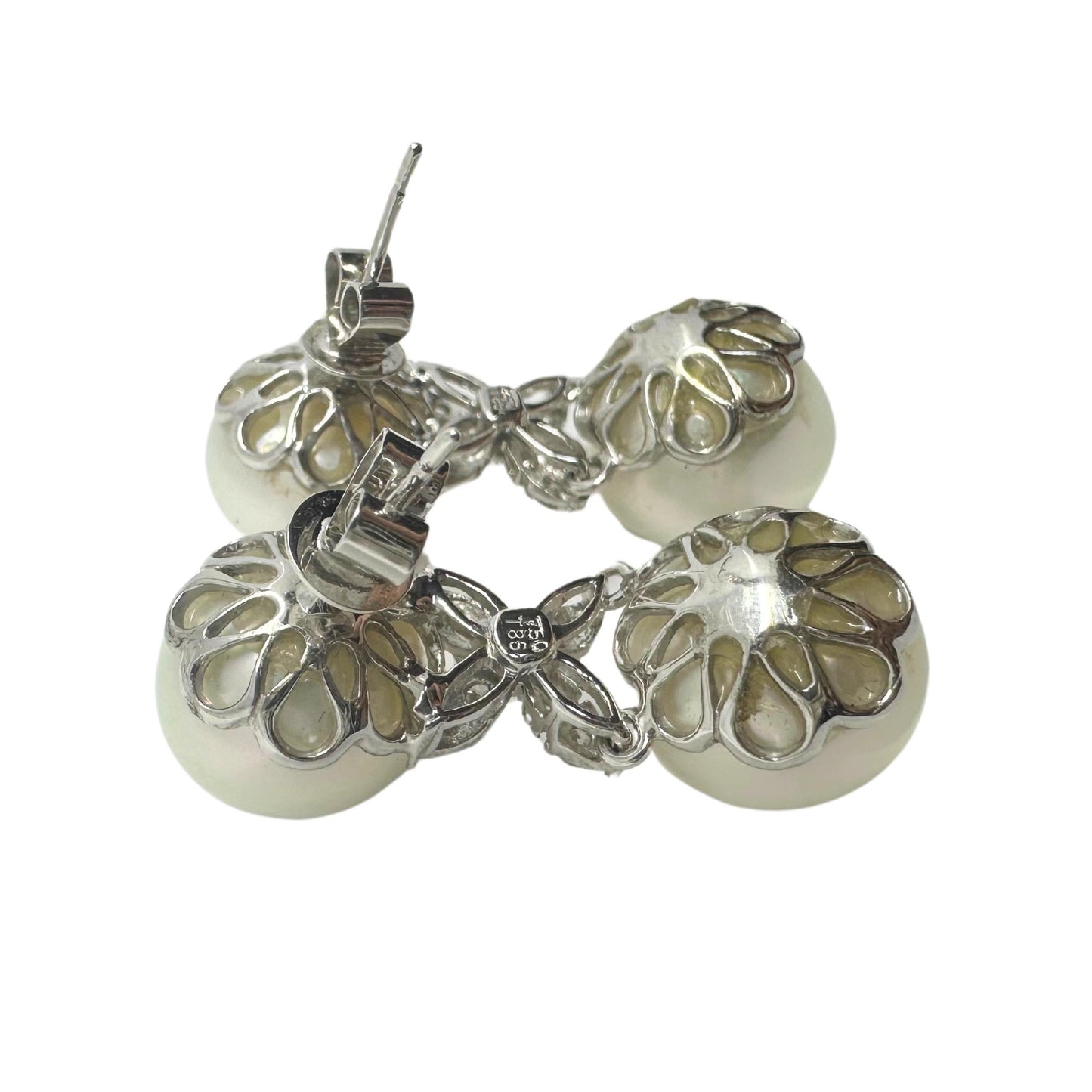 18K White Gold Diamond and Pearl Earrings