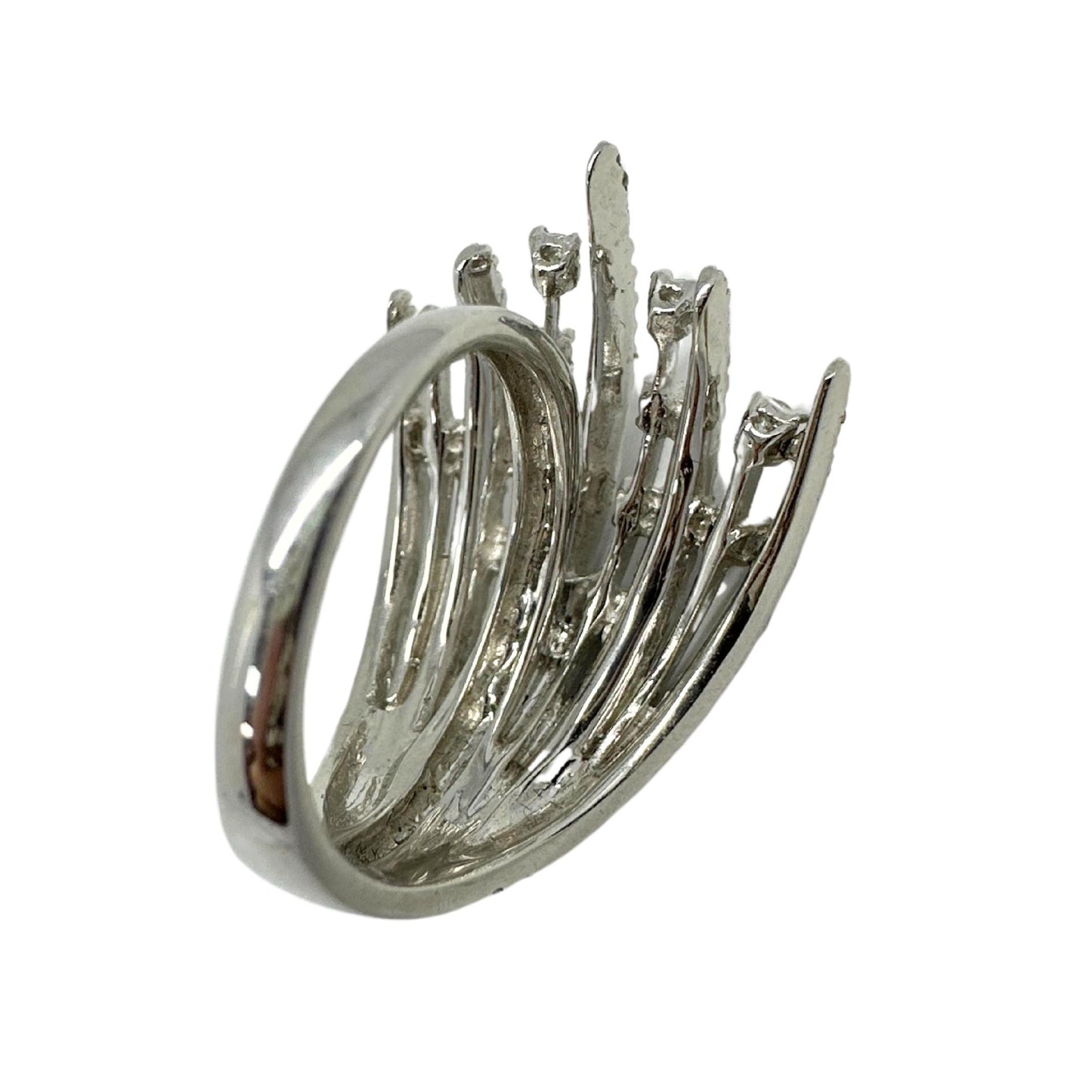 18k White Gold Diamond Ring