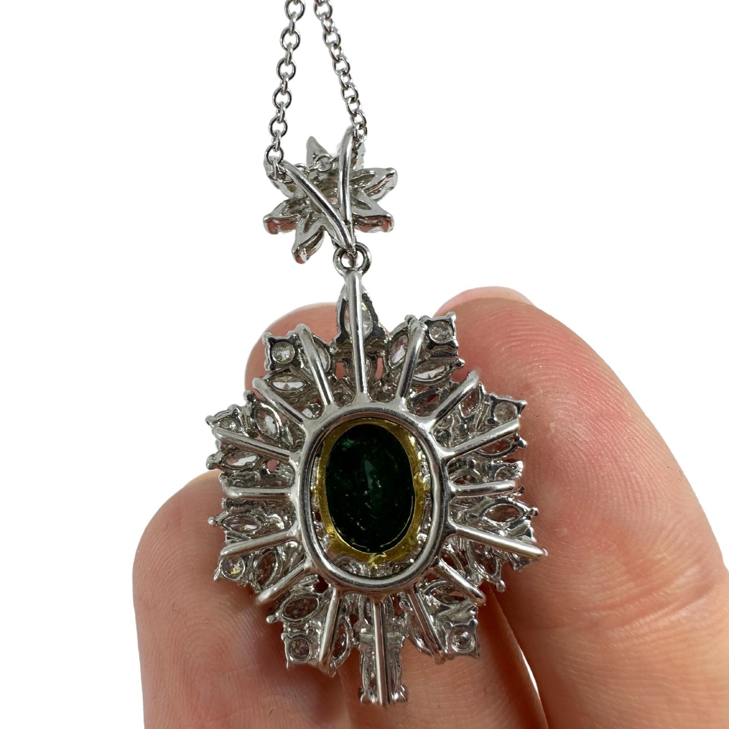 18K White Gold Diamond and Oval Cut Emerald Pendant Necklace