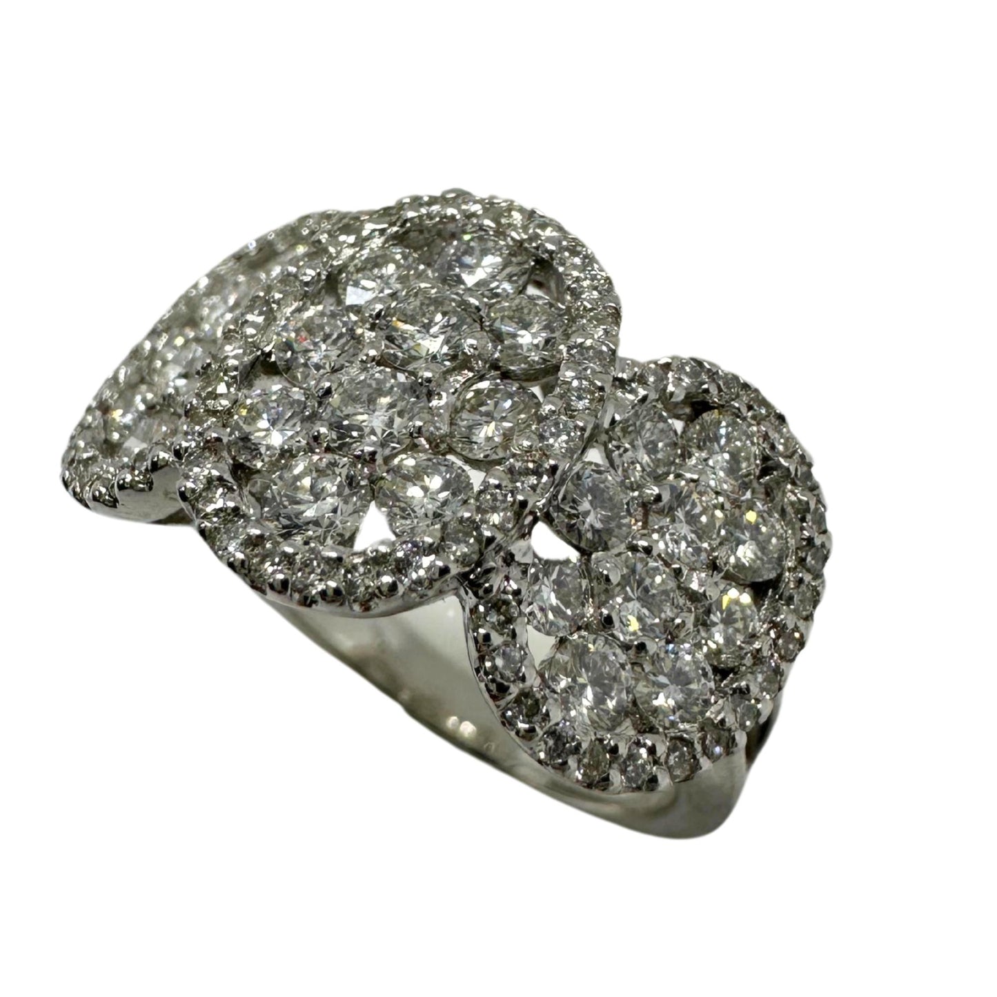 18K White Gold Diamond Cluster Ring