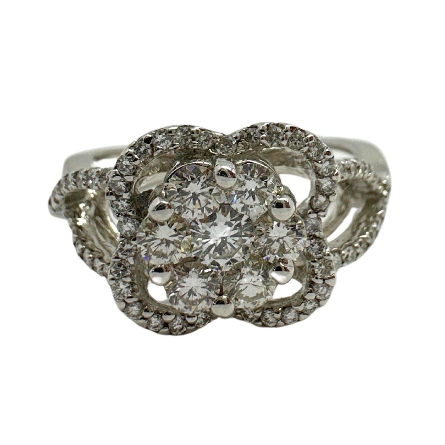 18K White Gold Diamond Ring