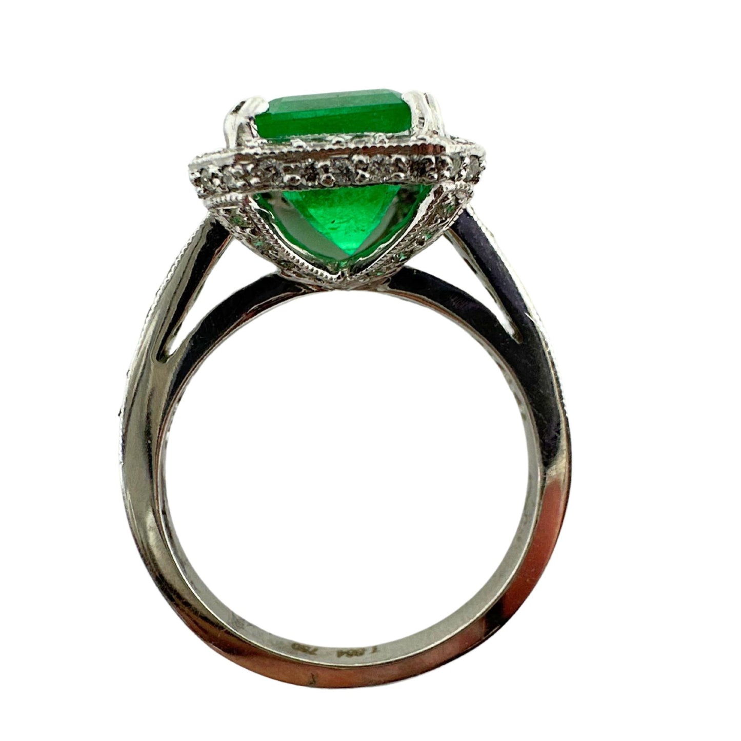 18K White Gold Diamond and Emerald Ring