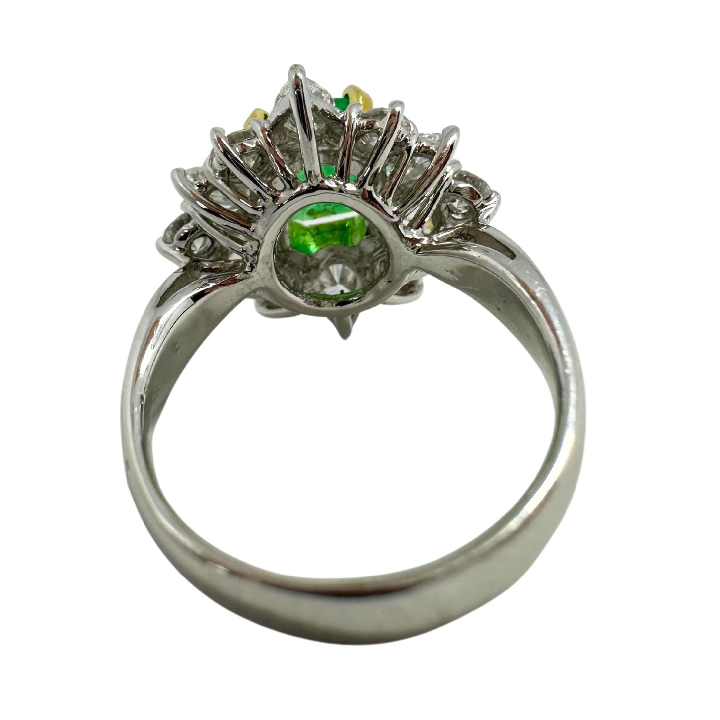 18K White Gold Pear Cut Diamond and Emerald Ring