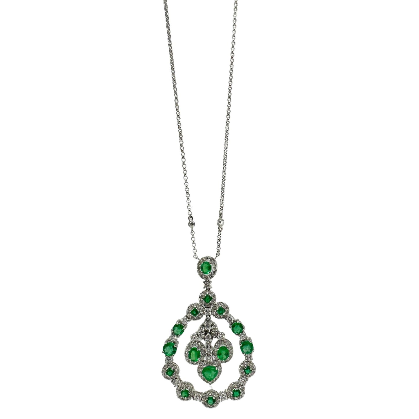 18K White Gold Diamond and Emerald Halo Circle Pendant Necklace
