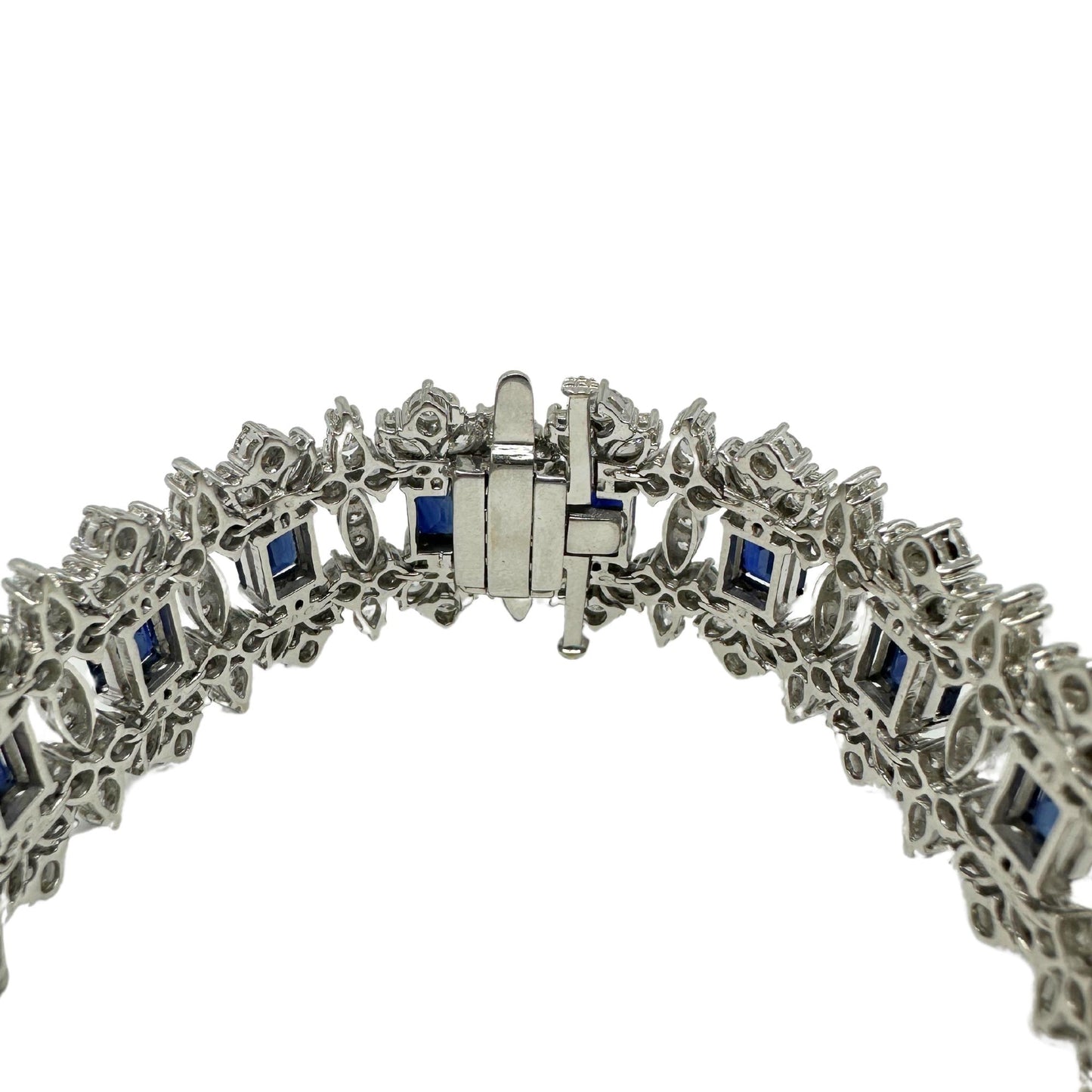 18K White Gold Diamond and Sapphire Bracelet
