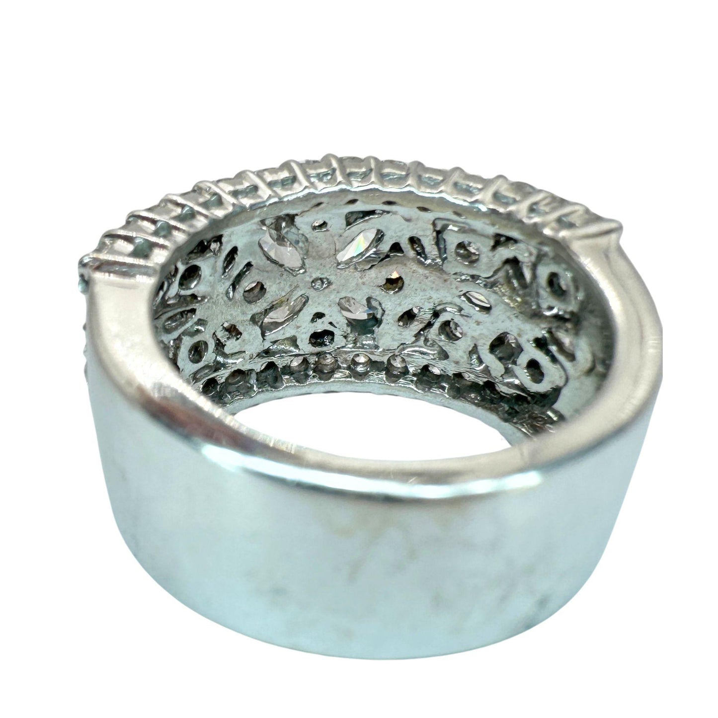 18k Diamond Wide Band Ring