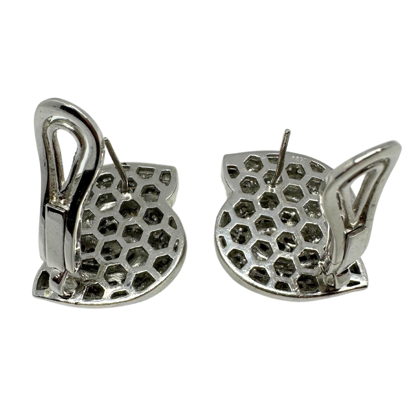 18K White Gold Princess Cut Diamond Spiral Earrings