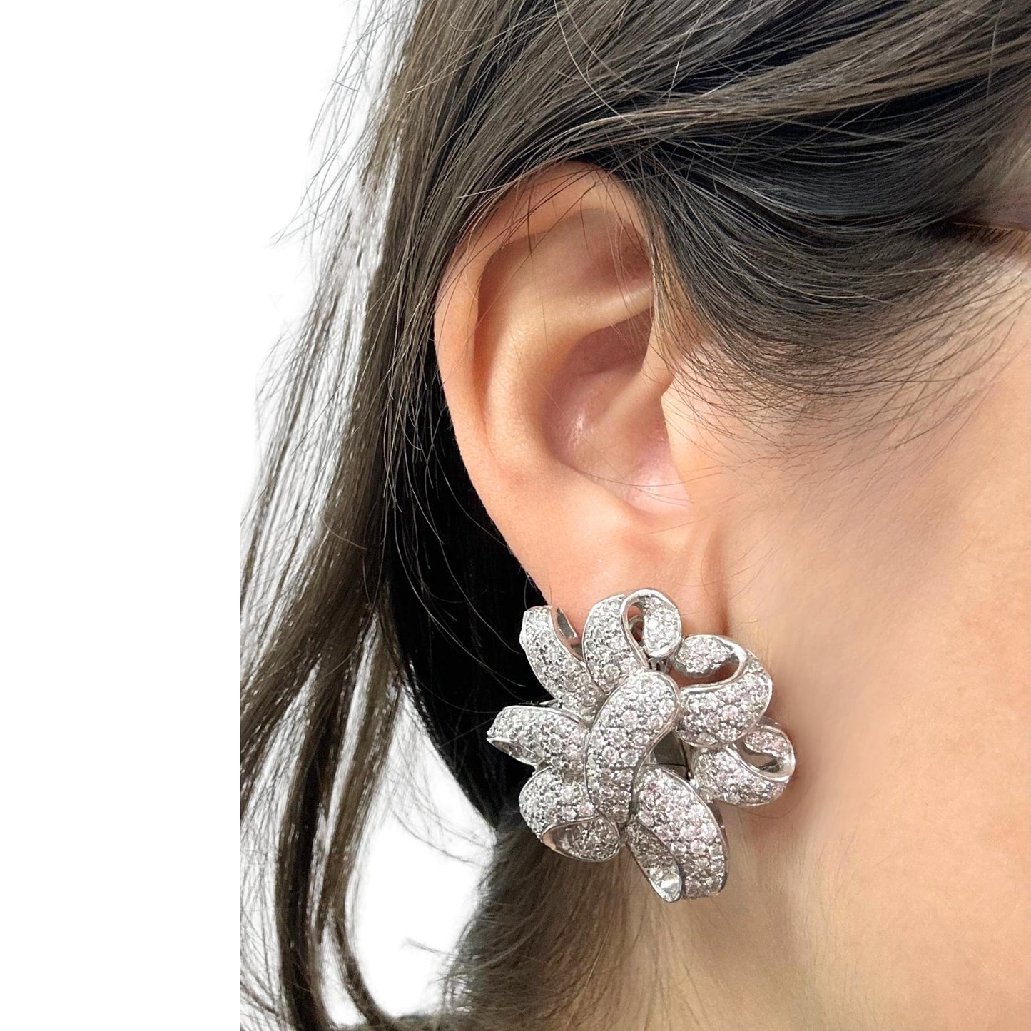 18K White Gold Diamond Earrings