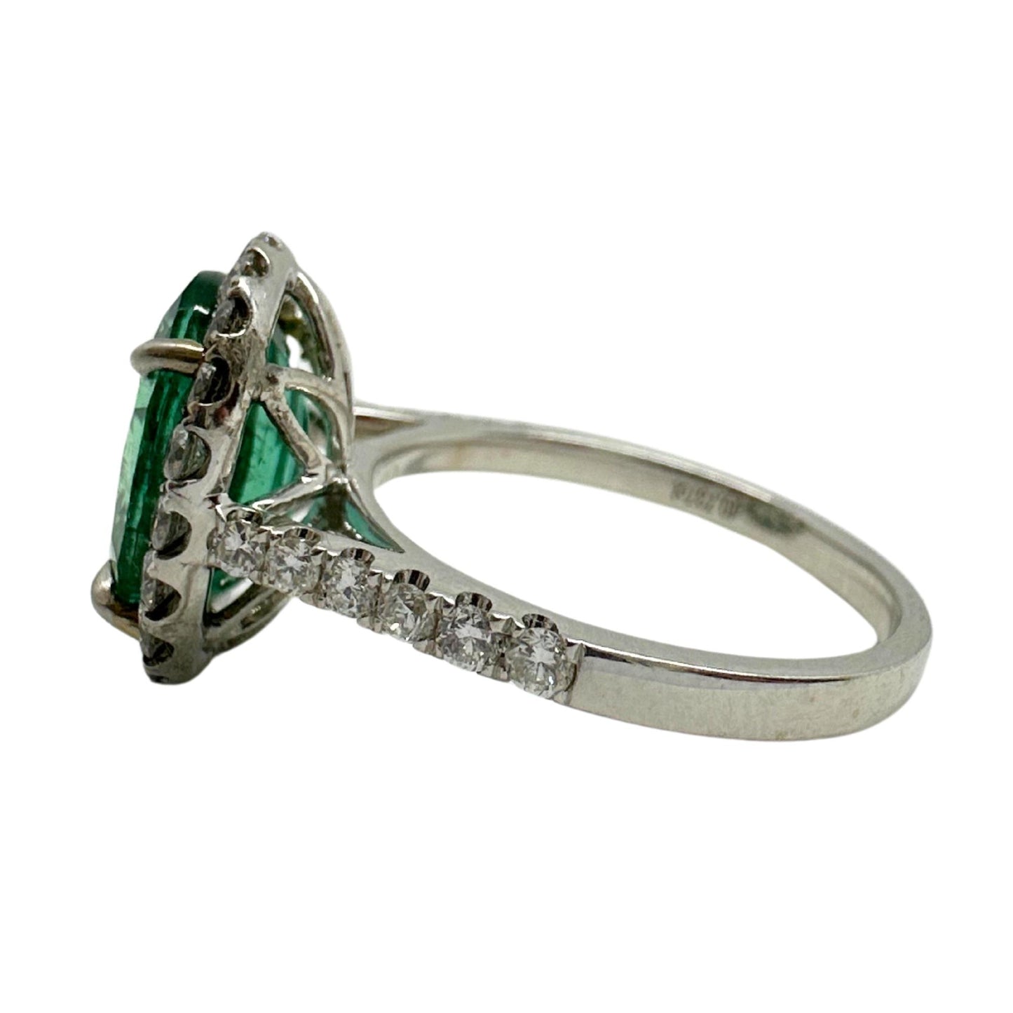 18K White Gold Diamond and Emerald Ring