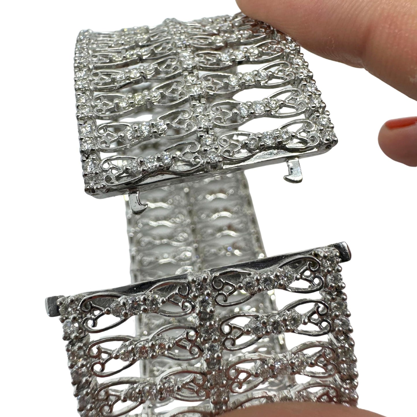 18K White Gold 9.48 Carat Diamond Bracelet - 7 inches