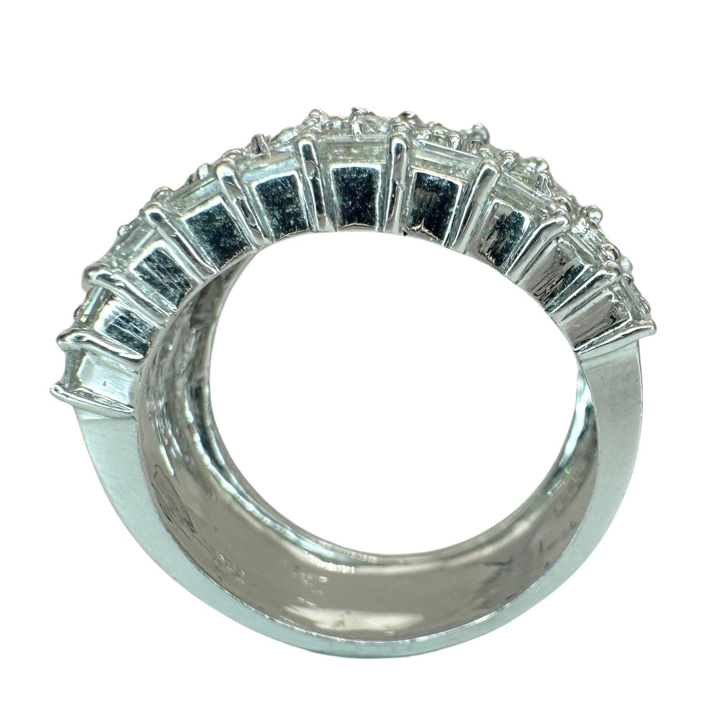 18k Diamond Wide Band Ring