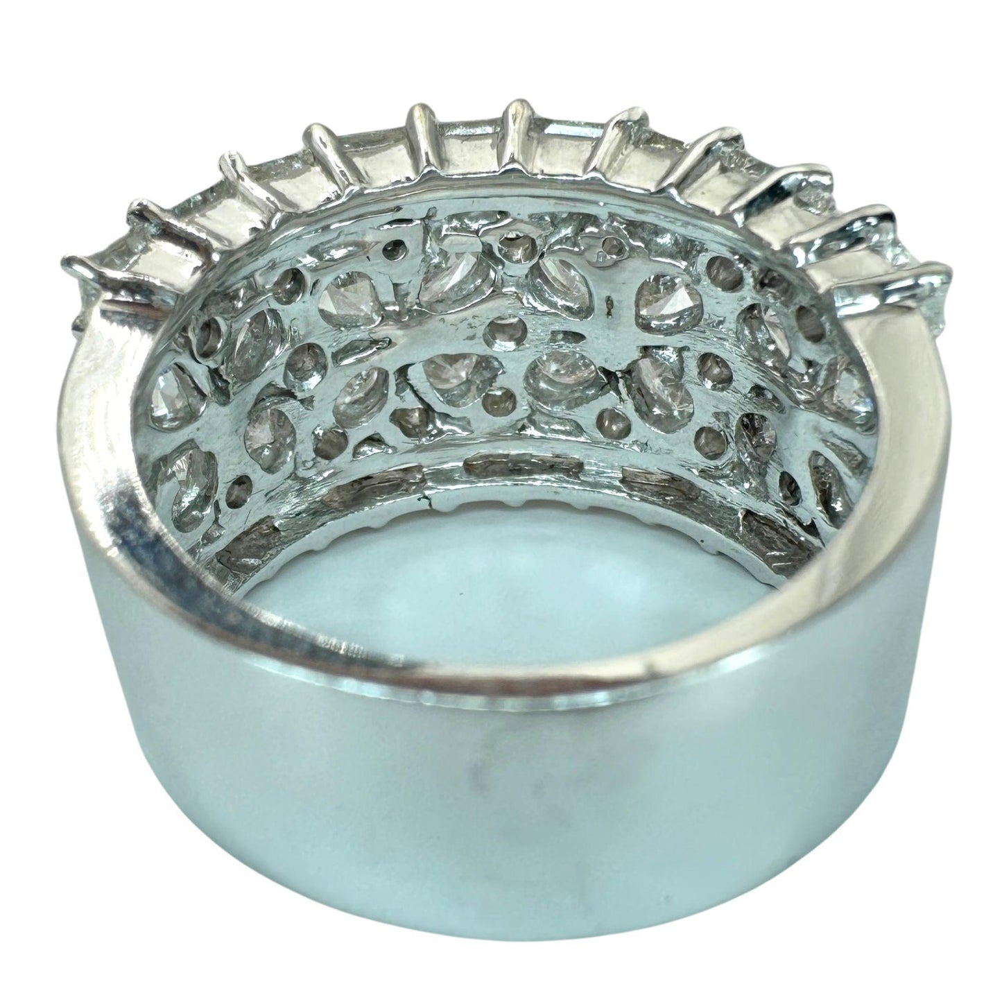 18k Diamond Wide Band Ring
