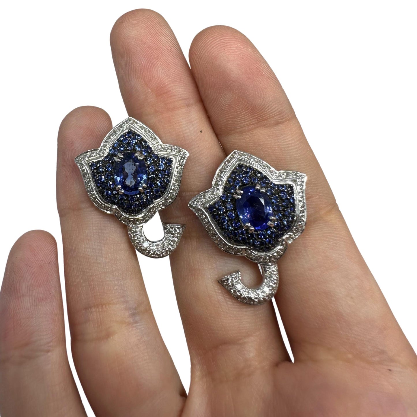 18k White Gold Diamond and Sapphire Earrings