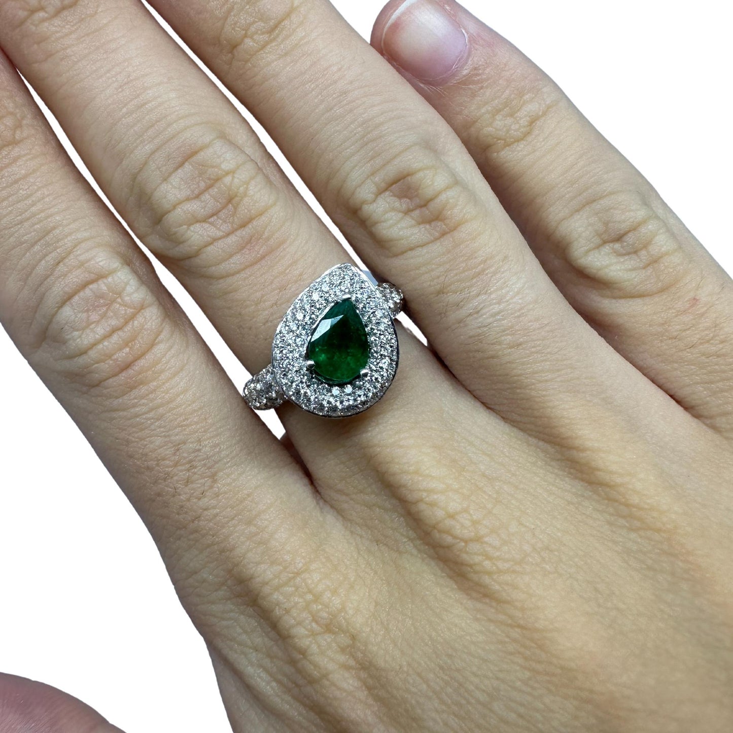 18k White Gold Diamond and Pear Shaped Emerald Ring