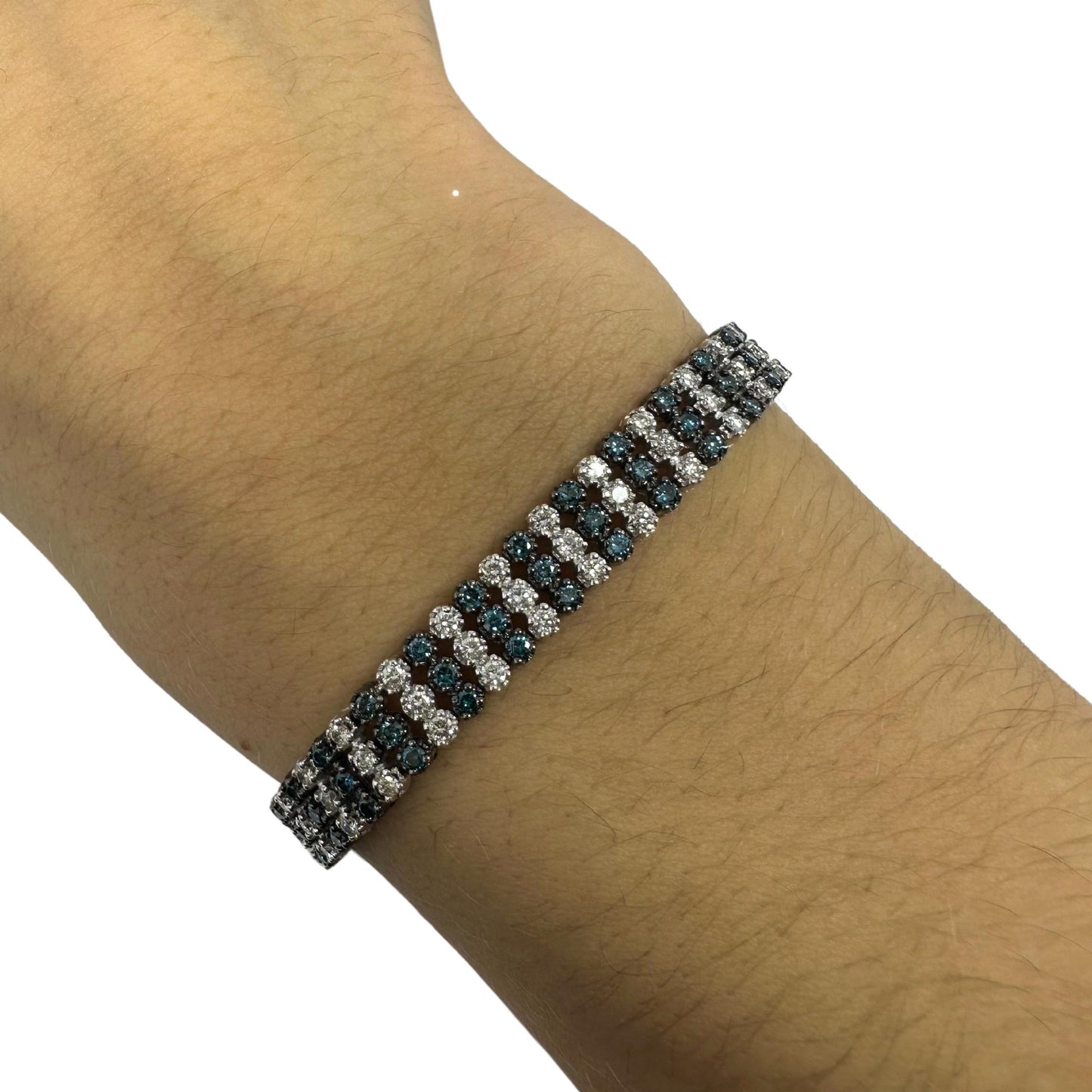 18k White Gold Blue and White Diamond Bracelet