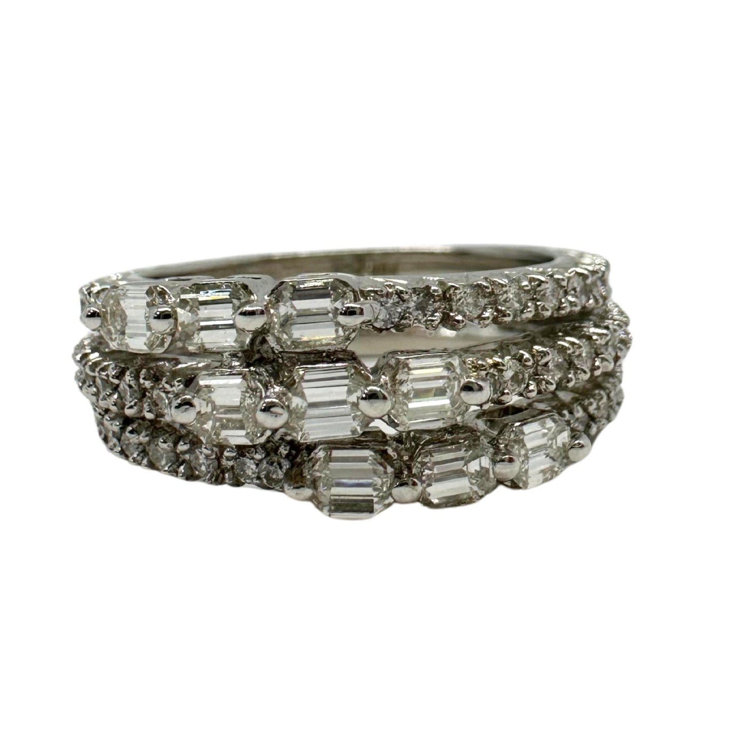 18K White Gold Emerald Cut Diamond Band Ring.