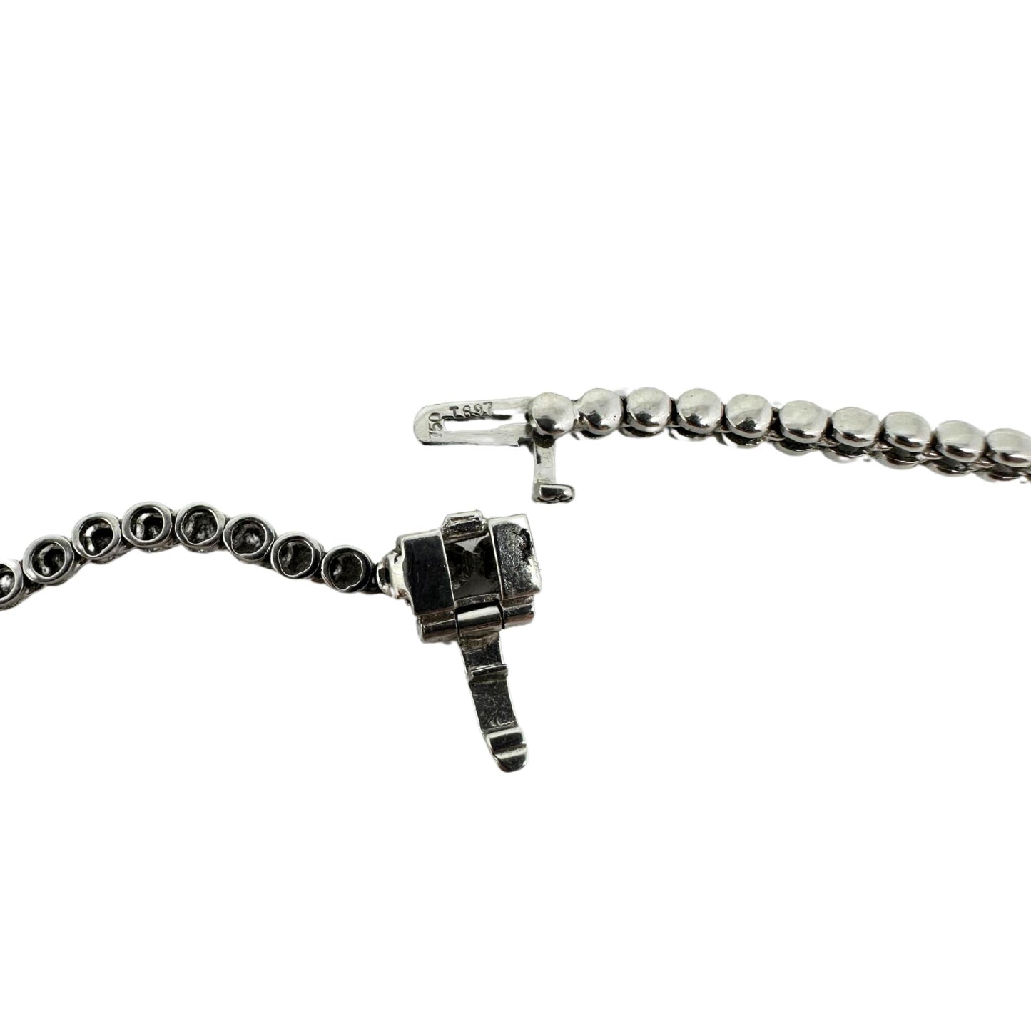 18K White Gold Diamond and Blue Sapphire Necklace