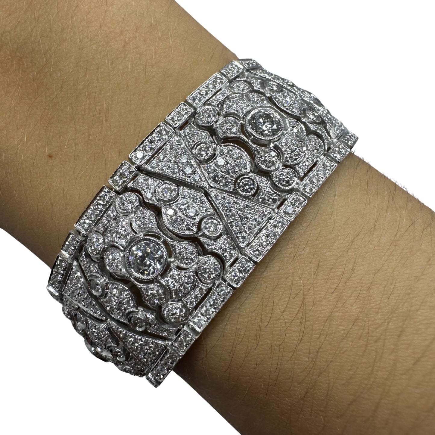 18K White Gold Diamond Bracelet - 7 inches