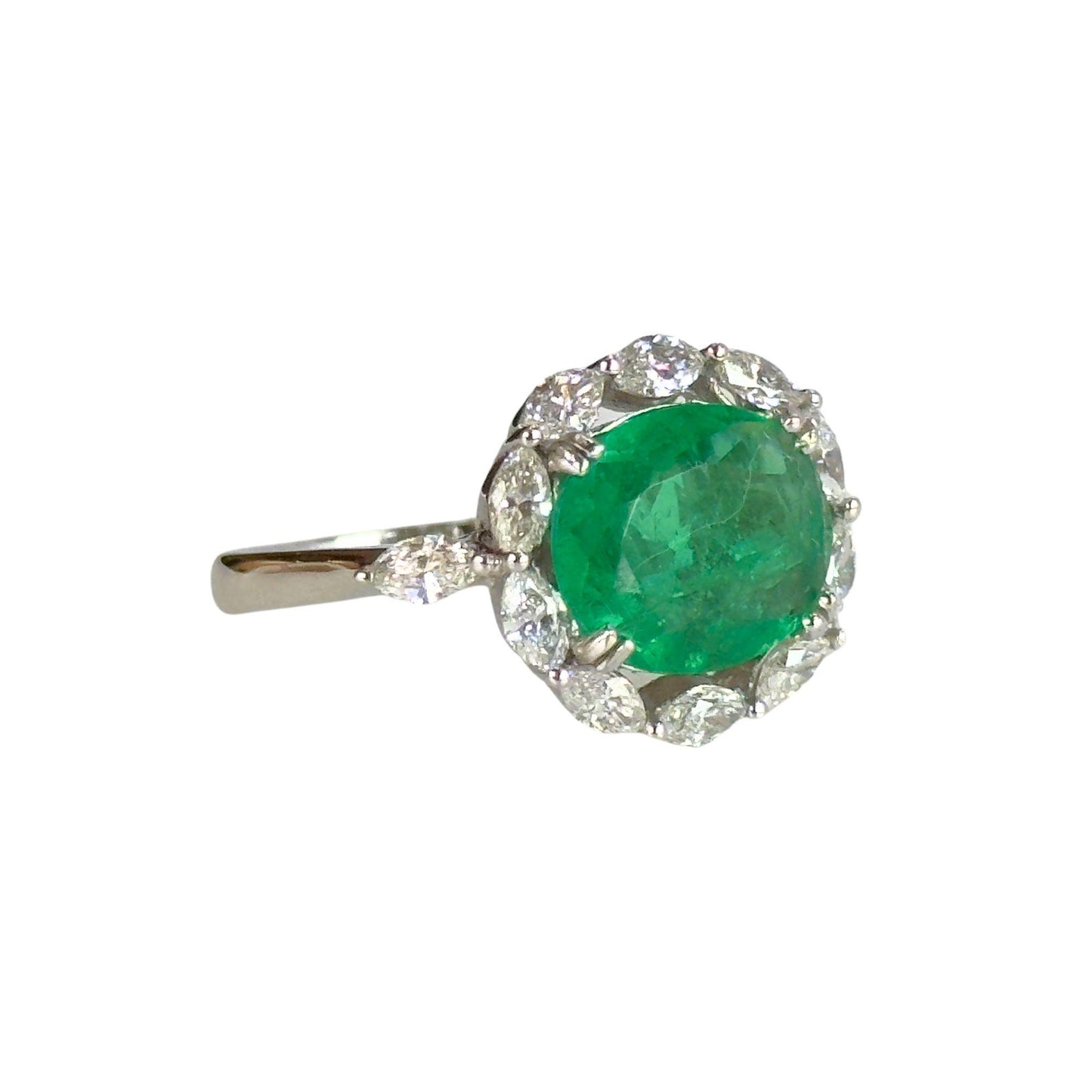 18k Diamond and Emerald Ring