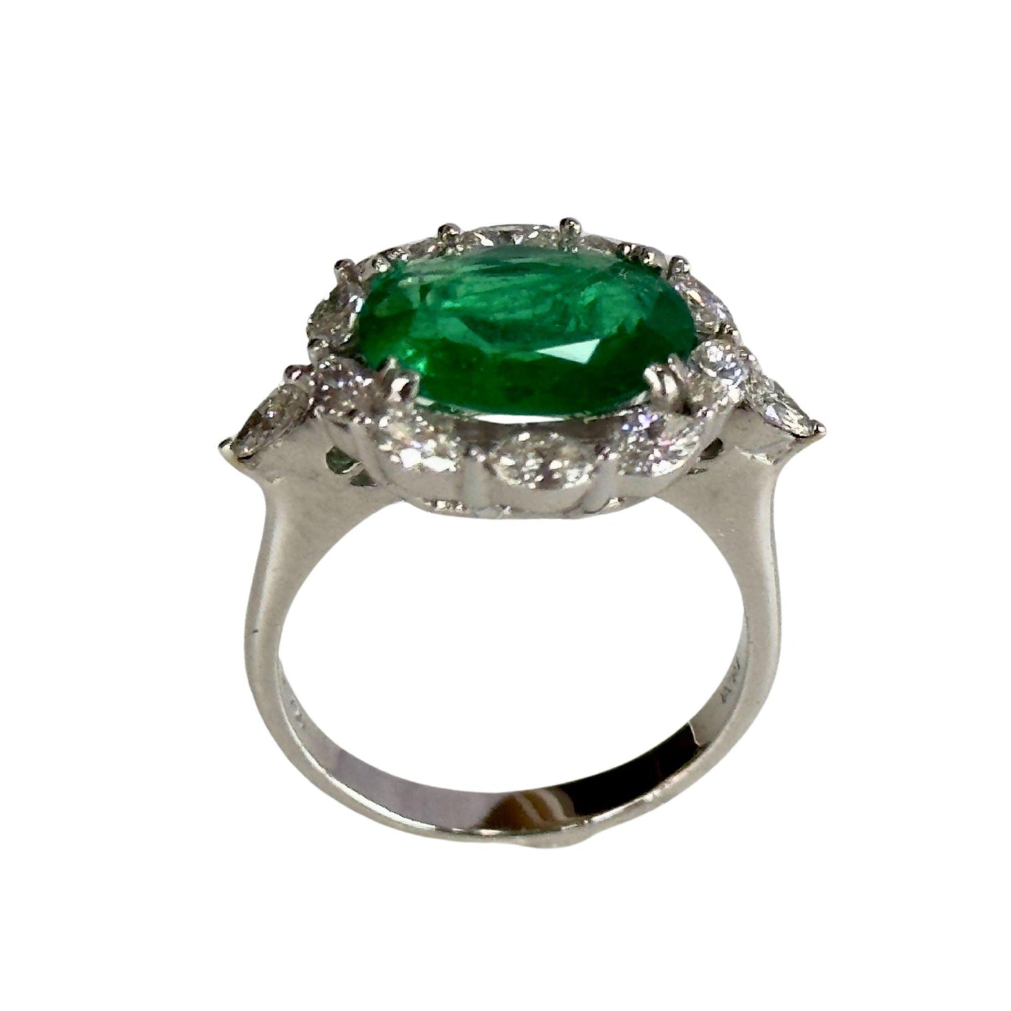 18k Diamond and Emerald Ring