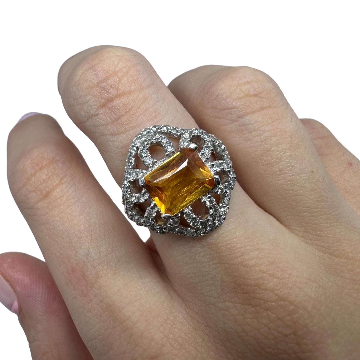 18k White Gold Yellow Sapphire and Diamond Flower Ring